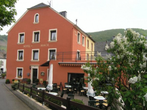 Отель Gästehaus Mack  Триттенхайм